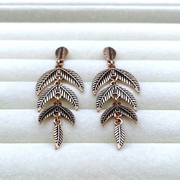 Bronze Dangling Detailed Leaf Boho Vintage Style Post Back Drop Earrings - Picture 5 of 10